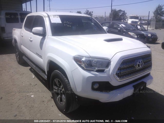 3TMCZ5AN8HM047733 - 2017 TOYOTA TACOMA DBL CAB/SR/TRDSPT/OR/PRO თეთრი ფოტო 1