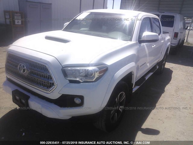 3TMCZ5AN8HM047733 - 2017 TOYOTA TACOMA DBL CAB/SR/TRDSPT/OR/PRO WHITE photo 2