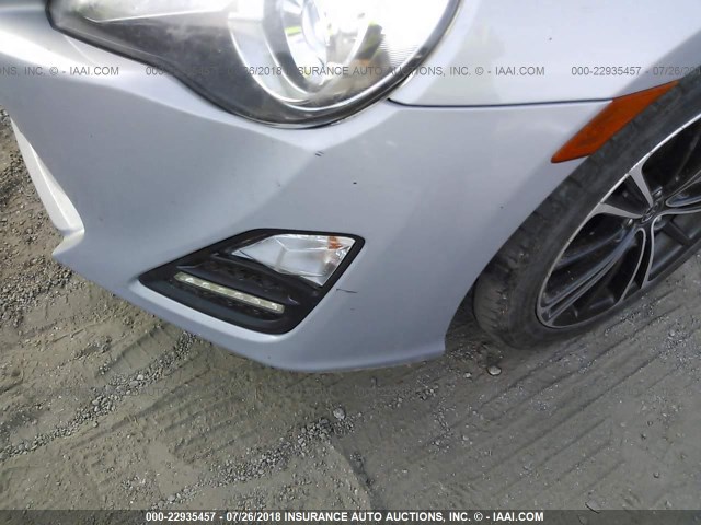 JF1ZNAA14D1733597 - 2013 TOYOTA SCION FR-S GRAY photo 6