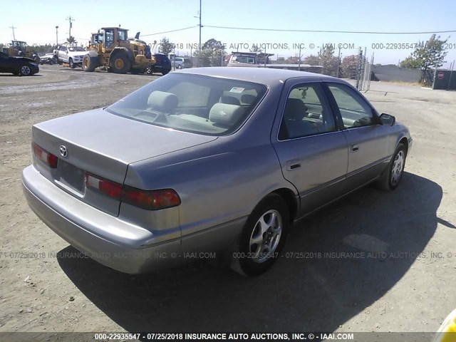 4T1BG28K7XU560960 - 1999 TOYOTA CAMRY CE/LE/XLE 棕色 照片 4