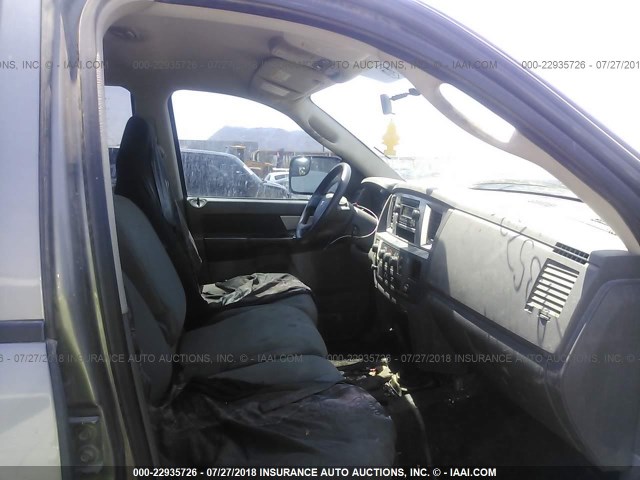 3D7KS28A38G149236 - 2008 DODGE RAM 2500 ST/SLT 灰色 照片 5