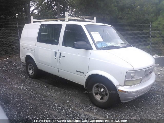 1GTDM19W2YB509977 - 2000 GMC SAFARI XT WHITE photo 1