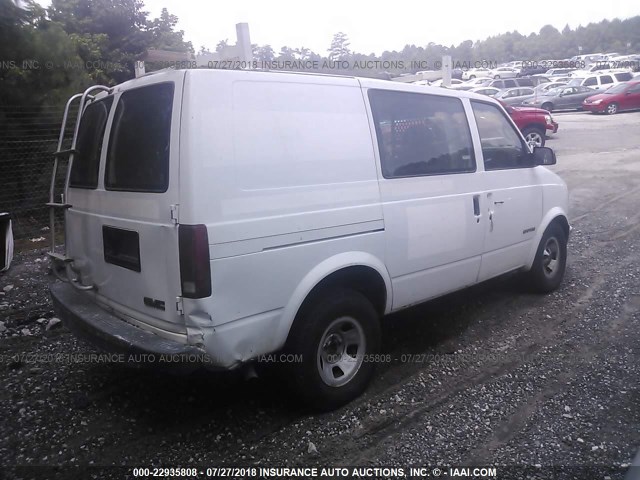 1GTDM19W2YB509977 - 2000 GMC SAFARI XT WHITE photo 4