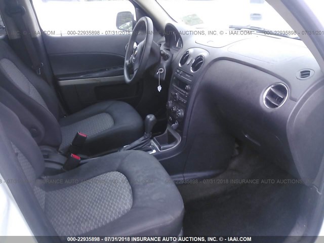 3GNBAADB0AS563395 - 2010 CHEVROLET HHR LS WHITE photo 5
