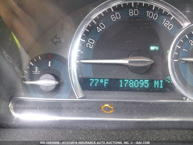 3GNBAADB0AS563395 - 2010 CHEVROLET HHR LS WHITE photo 7