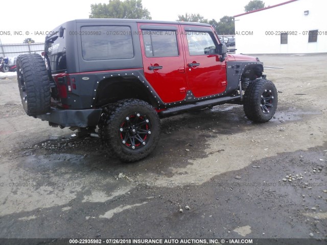 1C4BJWDG1EL232421 - 2014 JEEP WRANGLER UNLIMITE SPORT RED photo 4