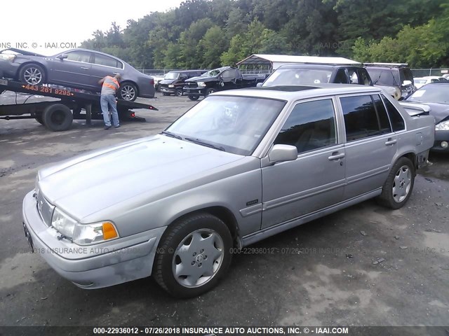 YV1KS9602T1083728 - 1996 VOLVO 960 SILVER photo 2