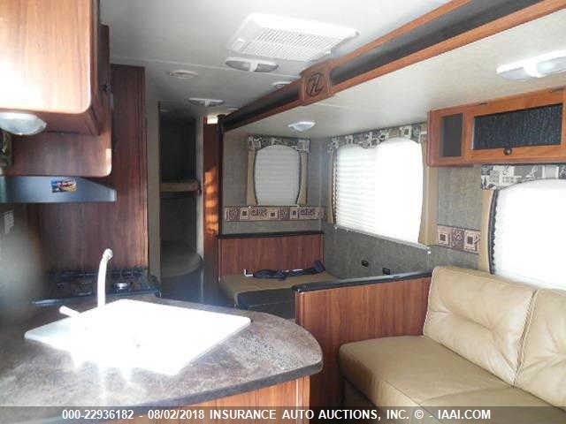 5SFEB3025FE287315 - 2015 HEARTLAND TRAIL RUNNER  TAN photo 8