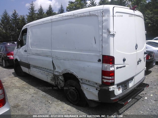 WD3PE7CC1D5748242 - 2013 MERCEDES-BENZ SPRINTER 2500 WHITE photo 3