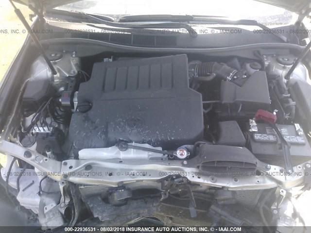 4T1BK1FK1HU584345 - 2017 TOYOTA CAMRY XSE/XLE Qızıl foto 10