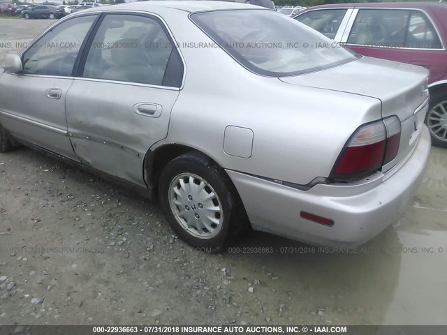 1HGCD5560VA256749 - 1997 HONDA ACCORD EX/EX-R GOLD photo 6