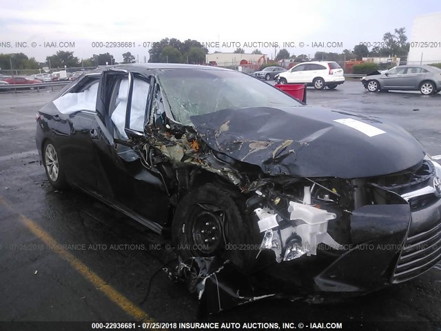 4T1BF1FKXGU136057 - 2016 TOYOTA CAMRY LE/XLE/SE/XSE BLACK photo 6