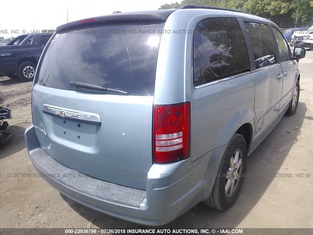 2A8HR54P38R773021 - 2008 CHRYSLER TOWN & COUNTRY TOURING Light Blue photo 4