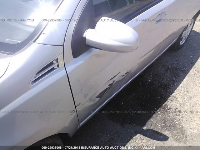 KL1TD66EX9B320359 - 2009 CHEVROLET AVEO LS/LT 银色 照片 6