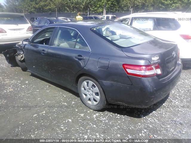 4T1BF3EK4BU191559 - 2011 TOYOTA CAMRY SE/LE/XLE 灰色 照片 3