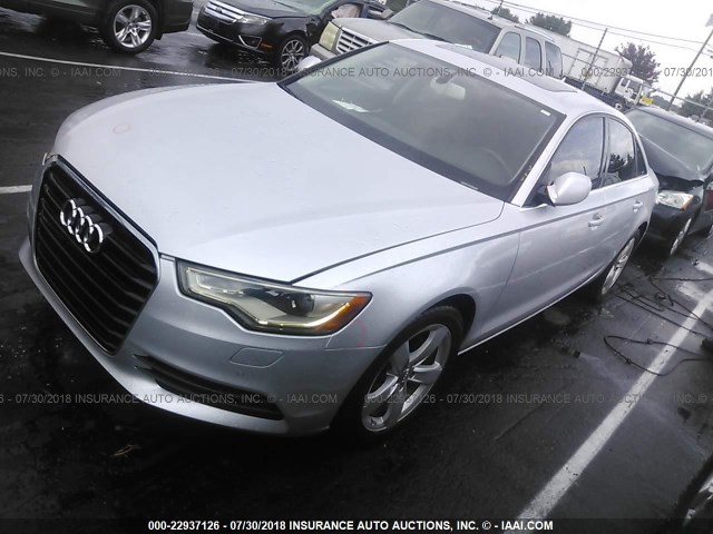 WAUDFAFC1CN097625 - 2012 AUDI A6 SILVER photo 2