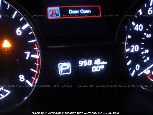 5N1AR2MM2DC648541 - 2013 NISSAN PATHFINDER S/SV/SL/PLATINUM SILVER photo 7