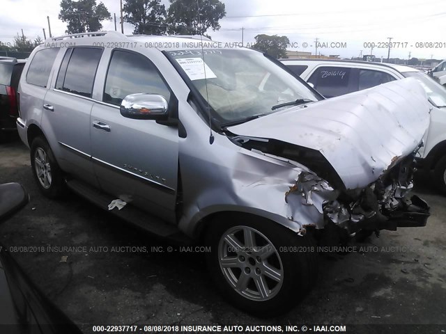 1A8HW58247F504961 - 2007 CHRYSLER ASPEN LIMITED SILVER photo 1