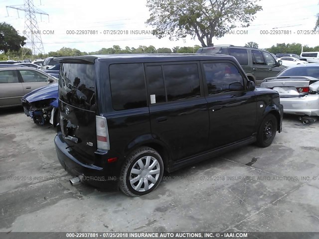 JTLKT324450212932 - 2005 TOYOTA SCION XB Blau Foto 4