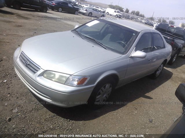 4T1BG22K91U080600 - 2001 TOYOTA CAMRY CE/LE/XLE ვერცხლისფერი ფოტო 2