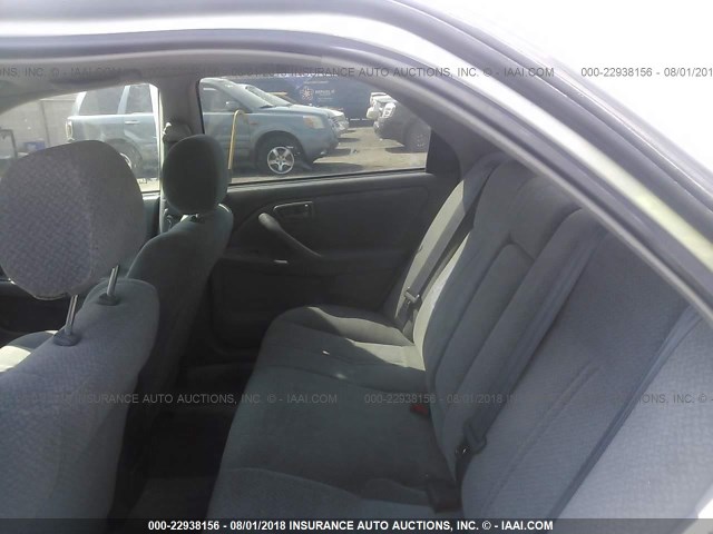 4T1BG22K91U080600 - 2001 TOYOTA CAMRY CE/LE/XLE ვერცხლისფერი ფოტო 8