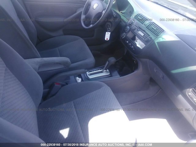 2HGES16395H506857 - 2005 HONDA CIVIC DX VP 银色 照片 5