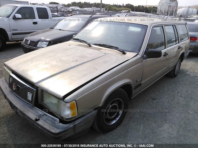 YV1FA8857L1280093 - 1990 VOLVO 740 GL TAN photo 2