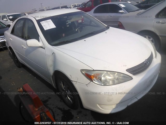 4T1BF30K54U078763 - 2004 TOYOTA CAMRY LE/XLE/SE 白色 照片 1