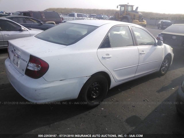 4T1BF30K54U078763 - 2004 TOYOTA CAMRY LE/XLE/SE 白色 照片 4