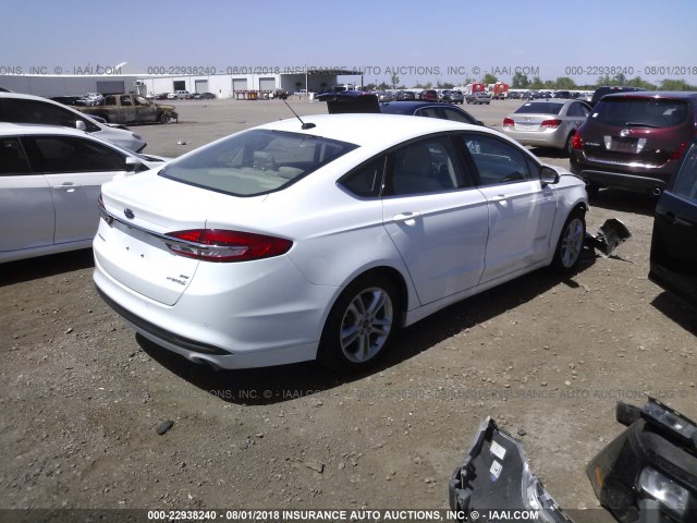 3FA6P0LU5JR109257 - 2018 FORD FUSION SE HYBRID WHITE photo 4