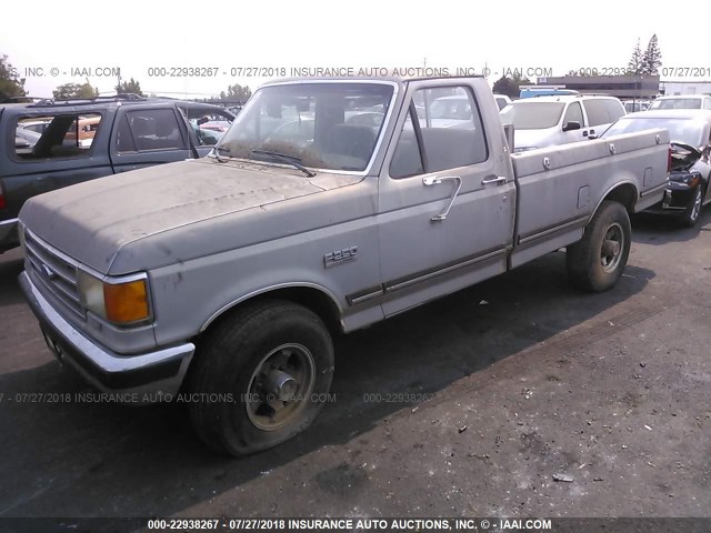 2FTHF25G3LCA24955 - 1990 FORD F250 SILVER photo 2
