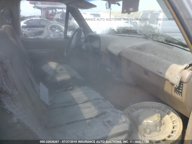 2FTHF25G3LCA24955 - 1990 FORD F250 SILVER photo 5