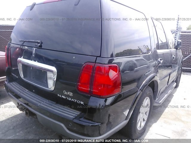 5LMFU28R03LJ07462 - 2003 LINCOLN NAVIGATOR Schwarz Foto 4