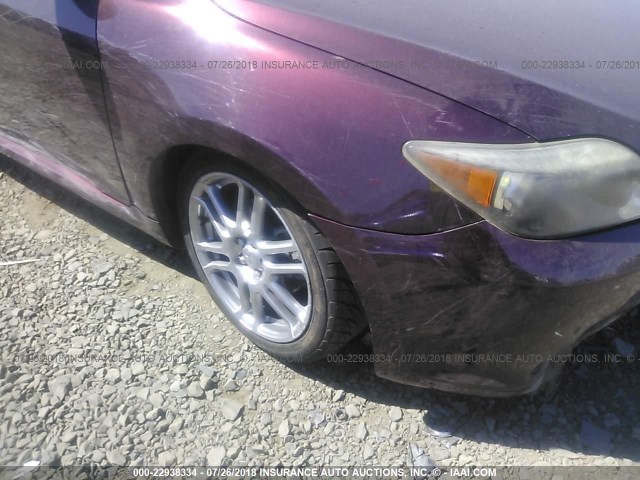 JTKDE167X60143469 - 2006 TOYOTA SCION TC 紫色 照片 6