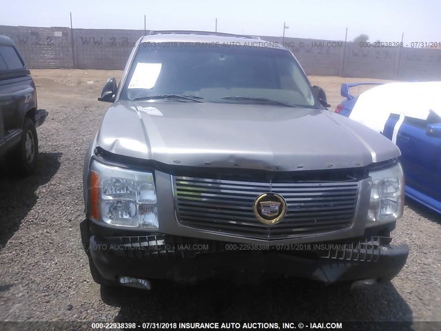 1GYEC63T22R106450 - 2002 CADILLAC ESCALADE LUXURY ذهبي صورة 6