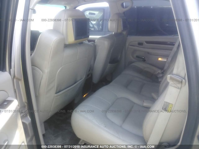 1GYEC63T22R106450 - 2002 CADILLAC ESCALADE LUXURY GOLD photo 8