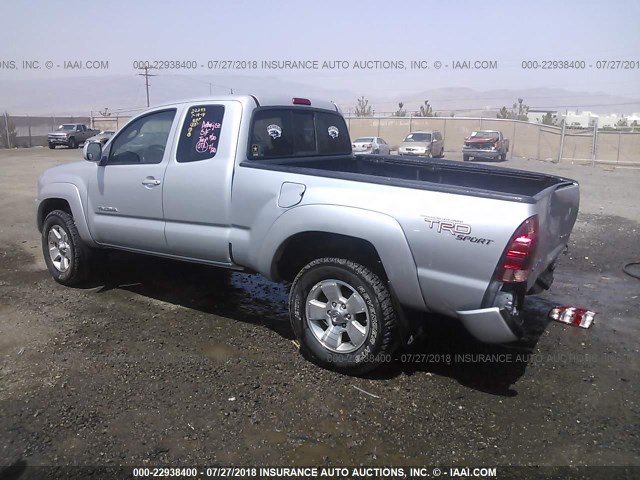 5TEUU42N28Z520069 - 2008 TOYOTA TACOMA ACCESS CAB SILVER photo 3