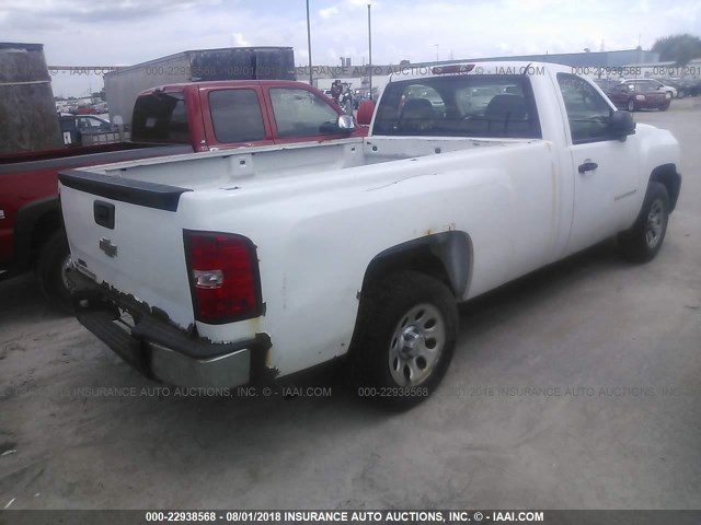 1GCEC14C87Z567134 - 2007 CHEVROLET SILVERADO C1500 WHITE photo 4