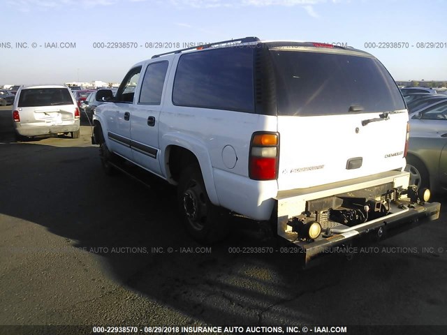 3GNGK26UX5G292054 - 2005 CHEVROLET SUBURBAN K2500 WHITE photo 3