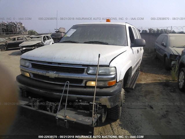 3GNGK26UX5G292054 - 2005 CHEVROLET SUBURBAN K2500 WHITE photo 6