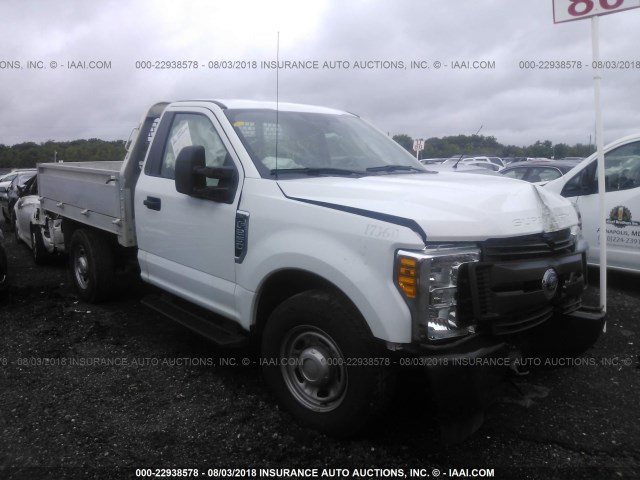 1FDBF2A6XHEC81854 - 2017 FORD F250 SUPER DUTY WHITE photo 1