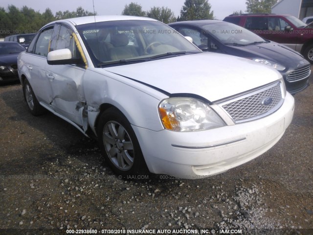 1FAHP24197G123655 - 2007 FORD FIVE HUNDRED SEL WHITE photo 1