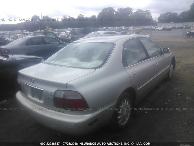 1HGCD5690TA227824 - 1996 HONDA ACCORD VALUE BEIGE photo 4