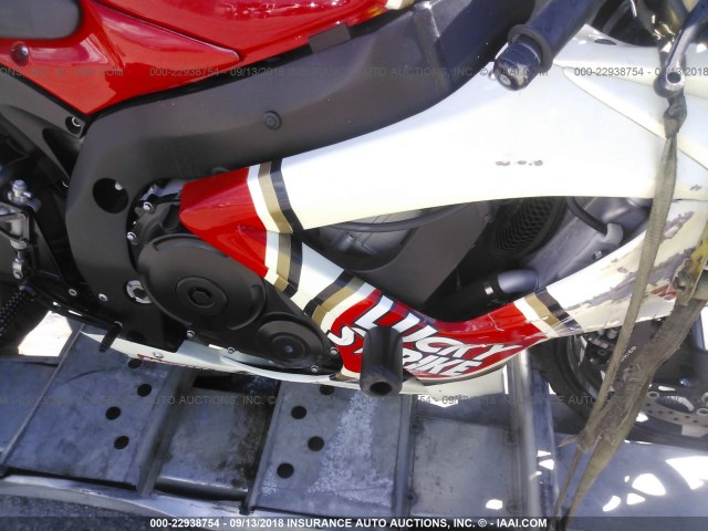 JS1GN7DA572109784 - 2007 SUZUKI GSX-R600 RED photo 8