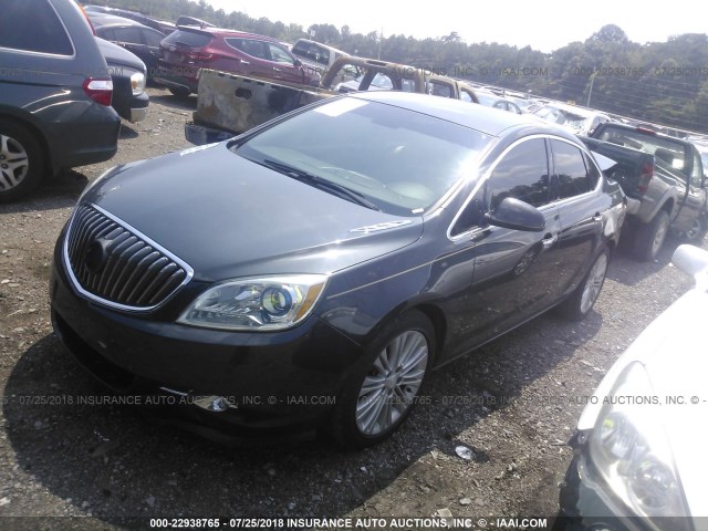 1G4PP5SK1E4137580 - 2014 BUICK VERANO GRAY photo 2