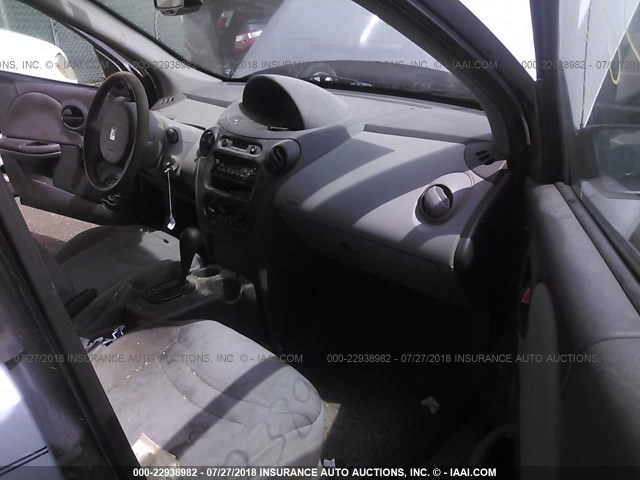 1G8AJ52F63Z109606 - 2003 SATURN ION LEVEL 2 SILVER photo 5