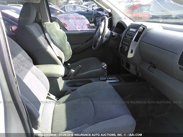 1N6AD0ERXBC448745 - 2011 NISSAN FRONTIER S/SV/SL/PRO-4X 银色 照片 8