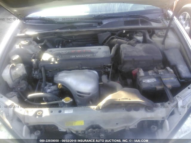 4T1BE32K95U958835 - 2005 TOYOTA CAMRY LE/XLE/SE 银色 照片 10