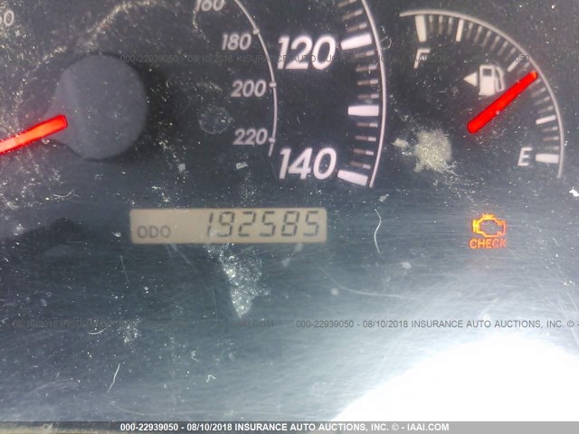 4T1BE32K95U958835 - 2005 TOYOTA CAMRY LE/XLE/SE 银色 照片 7