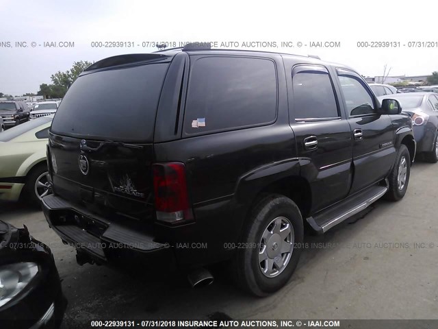 1GYEK63N52R132965 - 2002 CADILLAC ESCALADE LUXURY BLACK photo 4